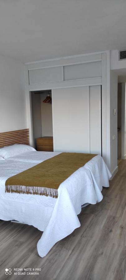Catedral Apartment Seville Luaran gambar